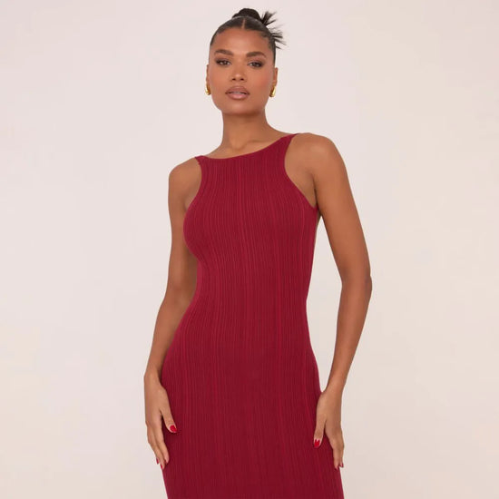 Zinnia – Unique and vibrant, perfect for a statement dress